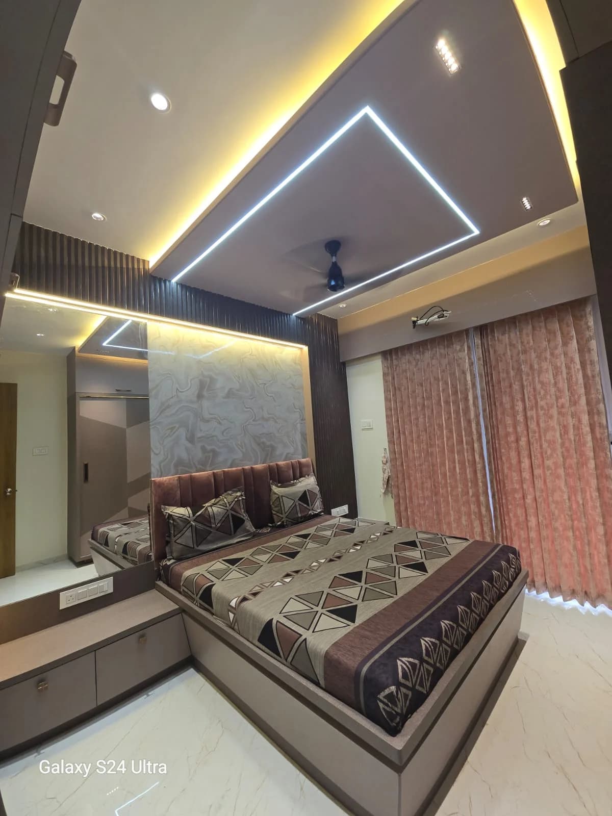 Bed Room